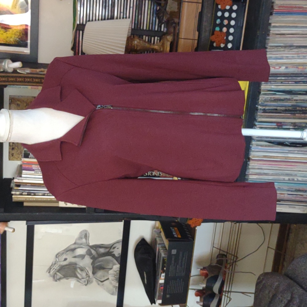 VTG Grace elements front and sleeve zippers pleated back burgundy blazer 10